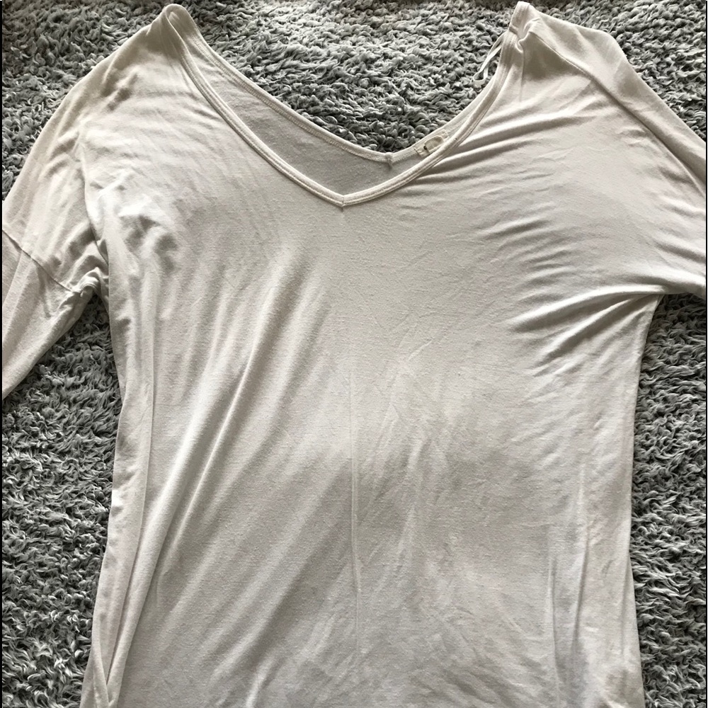 white long-sleeve shirt